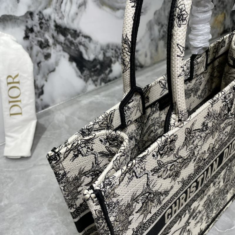 Christian Dior Shopping Bags